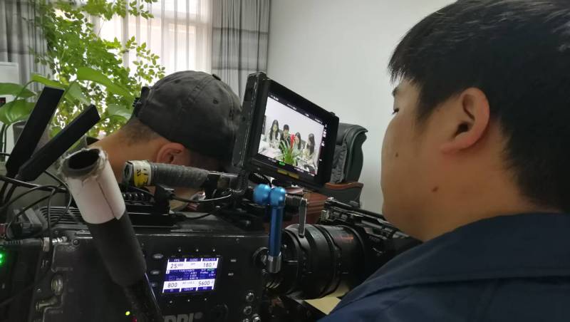 用镜头讲好产品故事！金平产品视频拍摄公司让冰冷商品拥有温度与灵魂